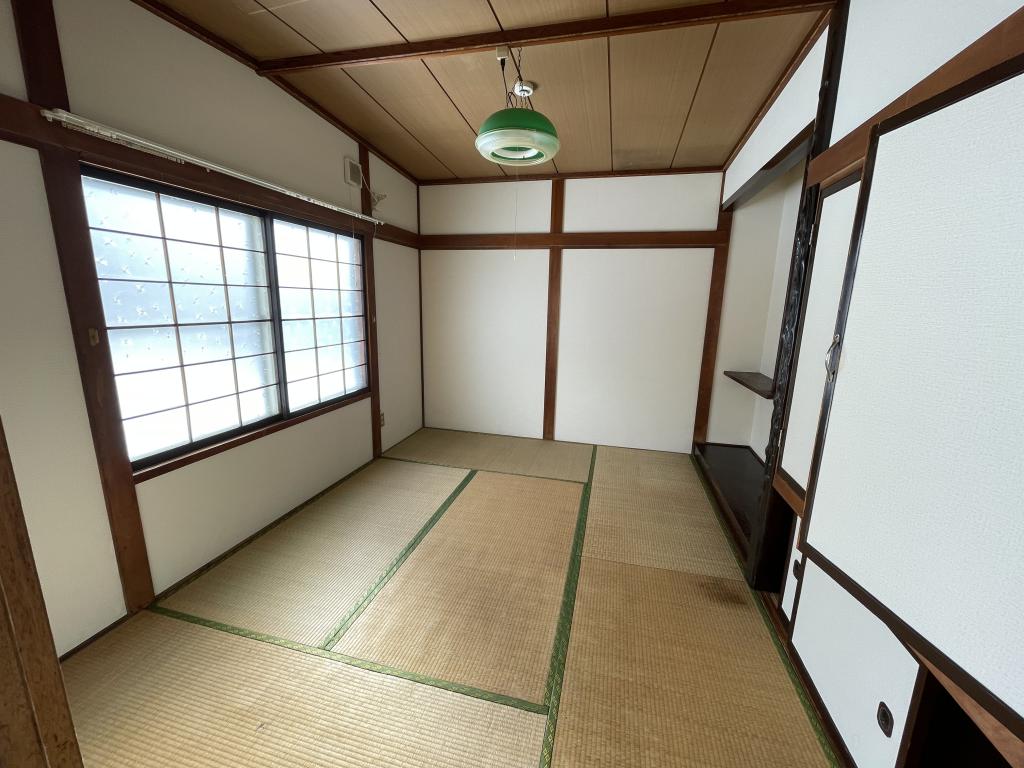 田端町１７番　戸建て 内観
