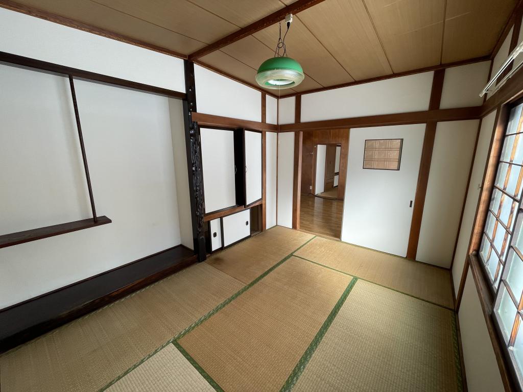 田端町１７番　戸建て 内観
