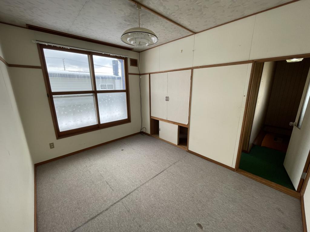 田端町１７番　戸建て 内観