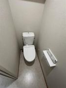 小泉６７５番　建売A 内観