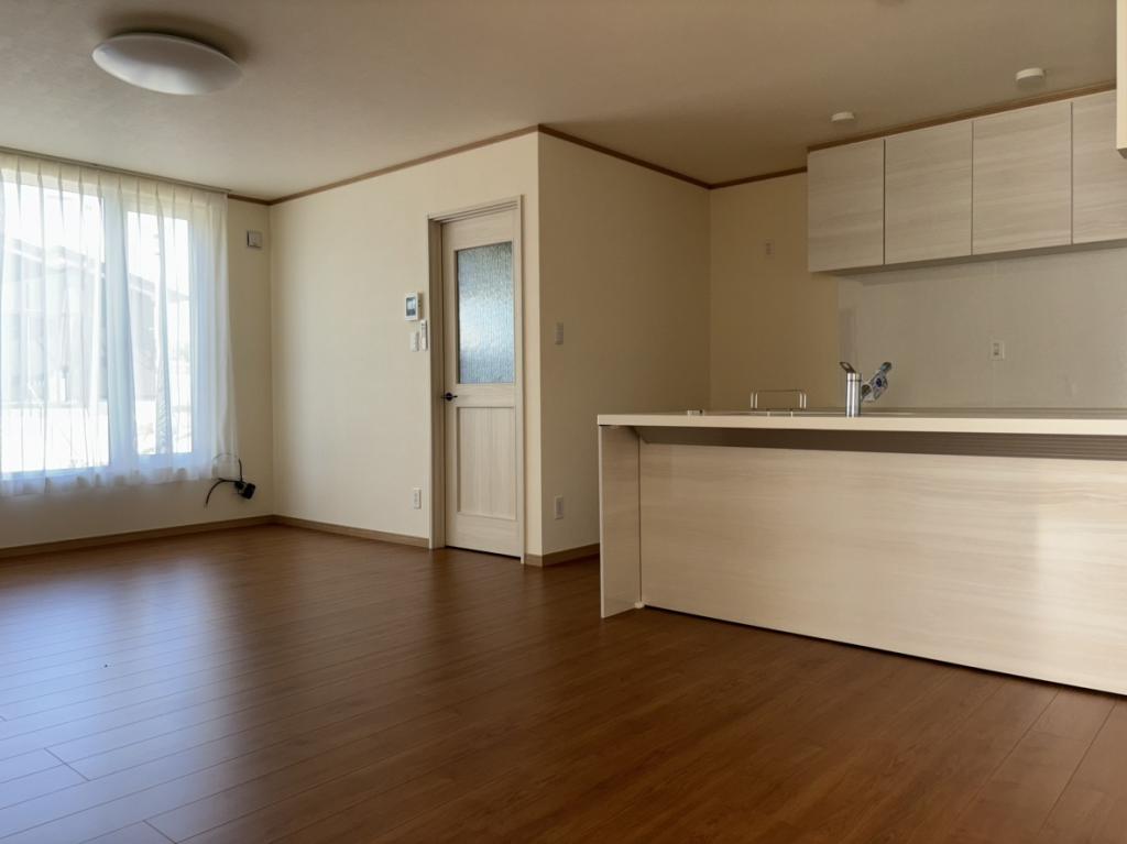 未入居戸建　小泉675番地35 内観