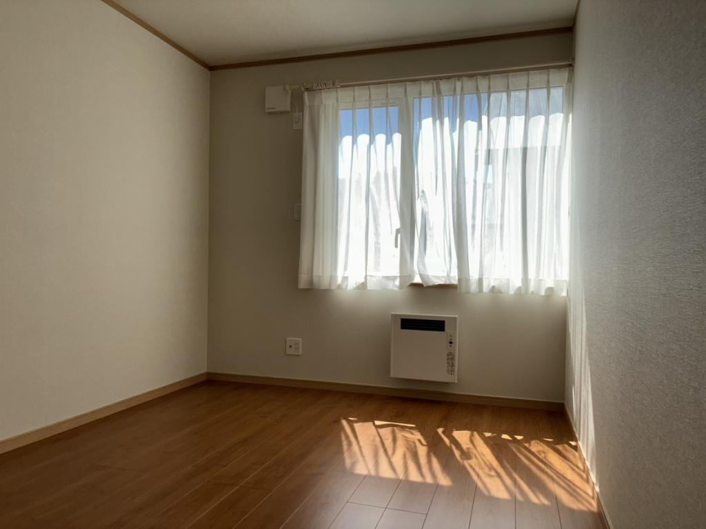 未入居戸建　小泉675番地35 内観