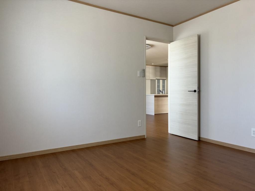 未入居戸建　小泉675番地35 内観