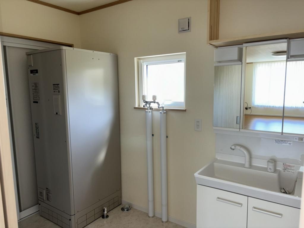 未入居戸建　小泉675番61 内観