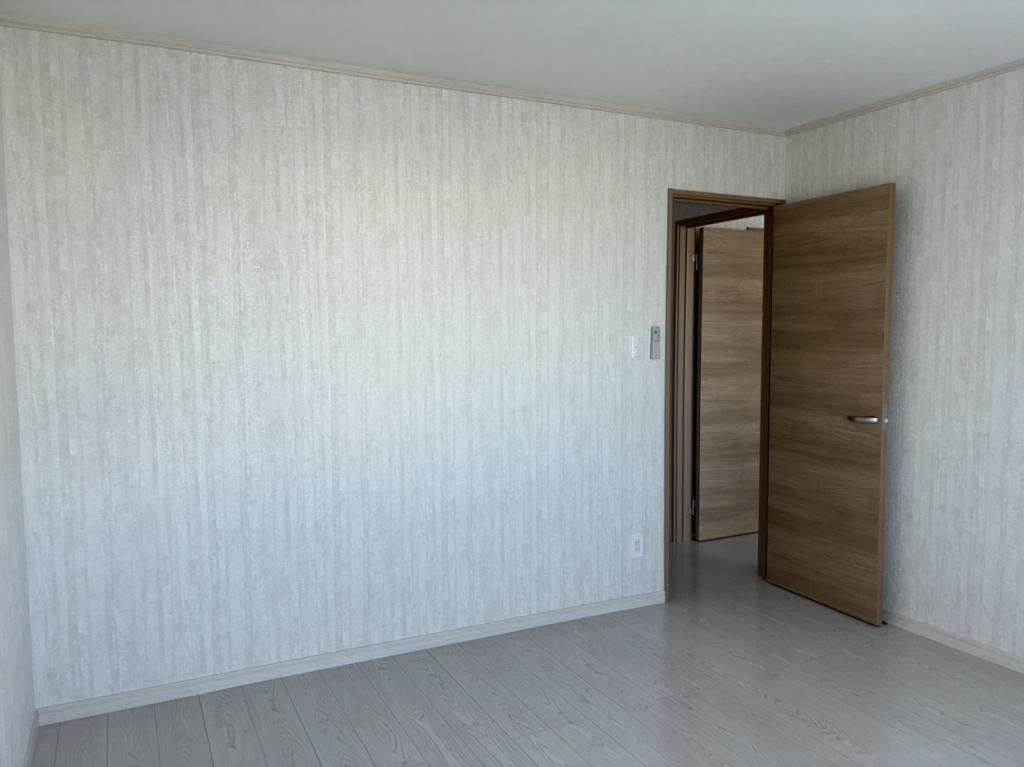 未入居戸建　西富町３丁目 内観