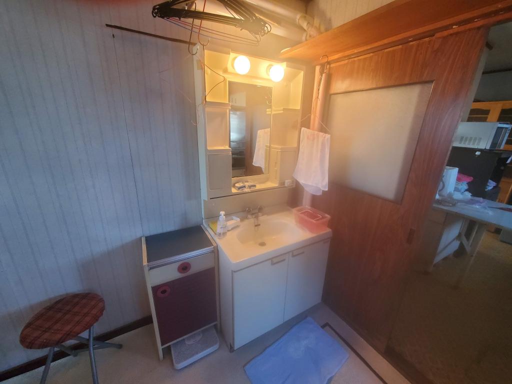 川東397番　戸建 内観