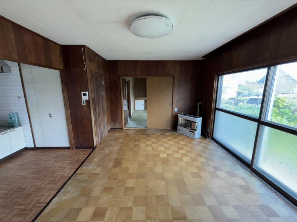 中古戸建　美山町南２丁目8番地38 内観