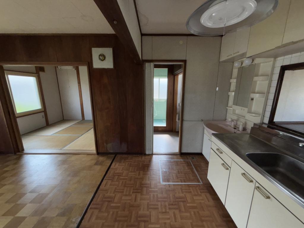 中古戸建　美山町南２丁目8番地38 内観