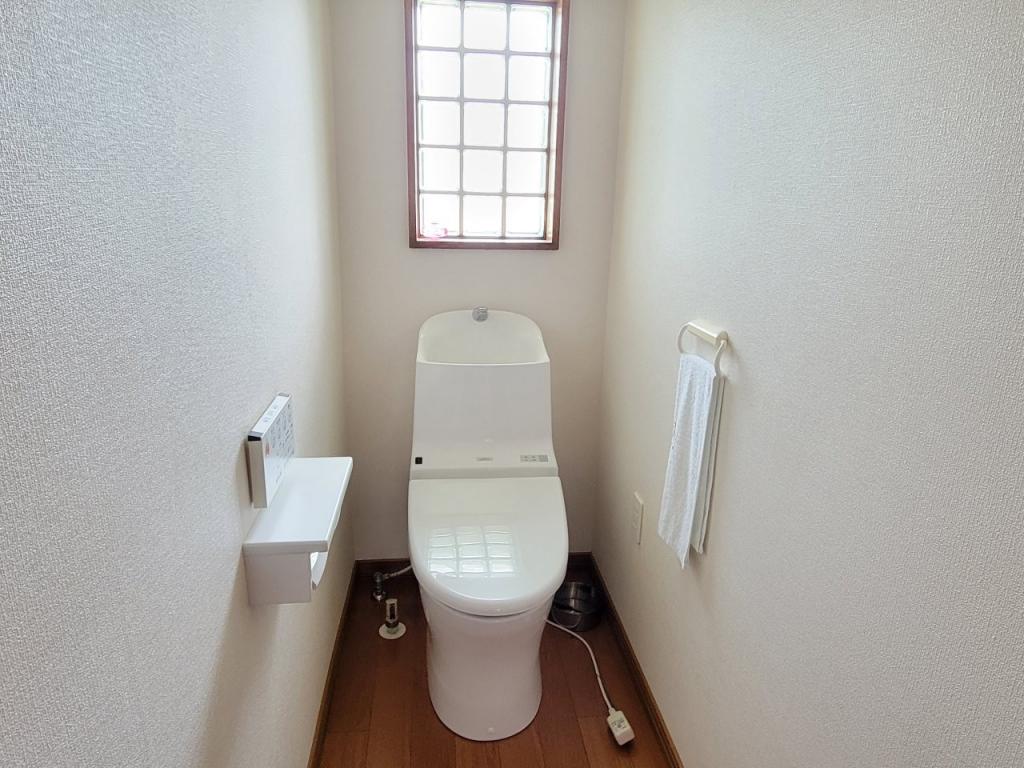 中古戸建　朝日町48番地265、48番地264 内観