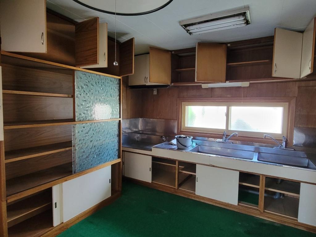 中古戸建　朝日町48番地265、48番地264 内観