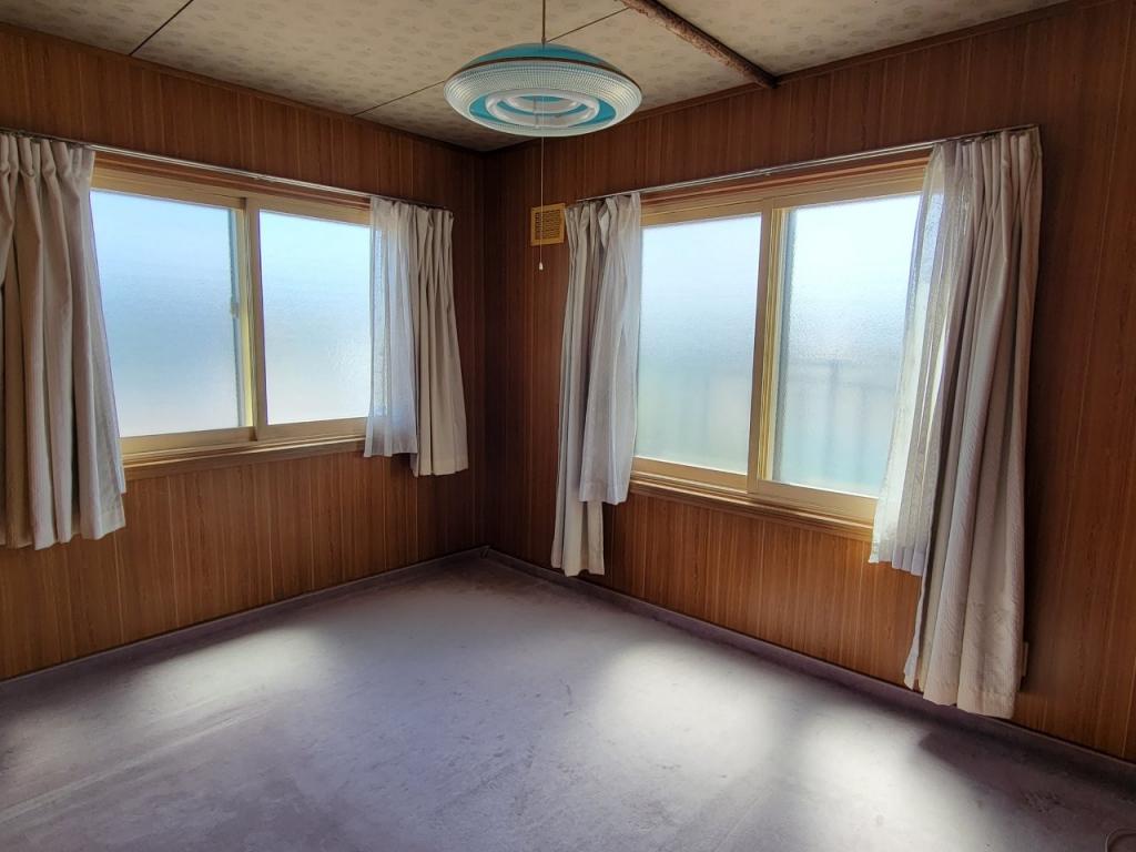 中古戸建　朝日町48番地265、48番地264 内観