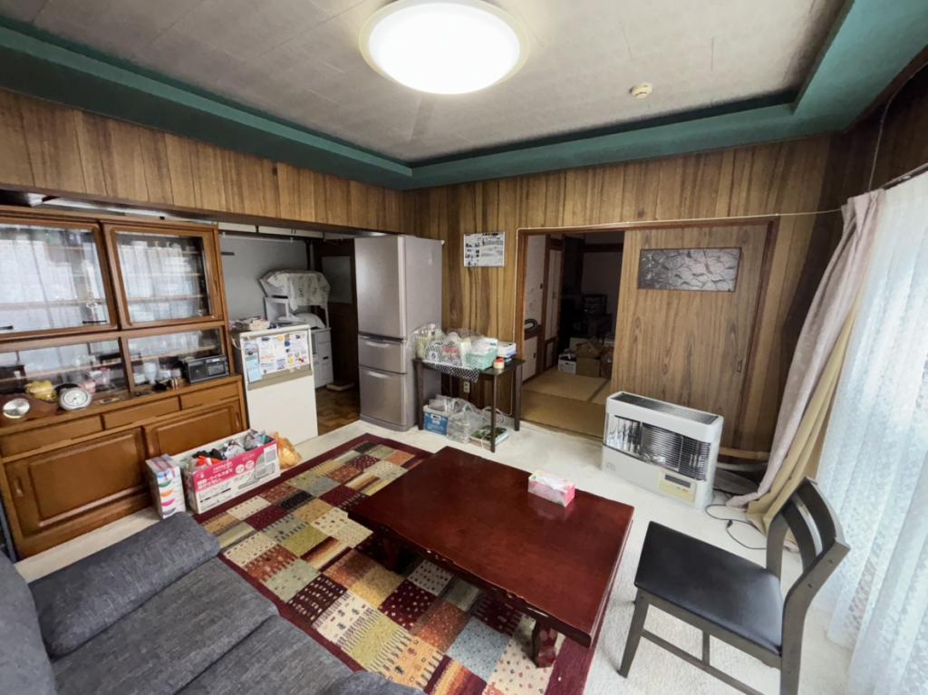 中古戸建　並木町556番地6 内観