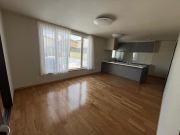 南町１丁目７番　建売 内観