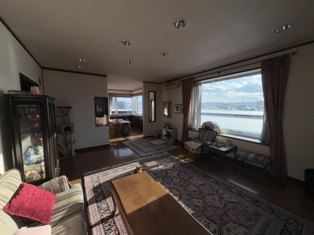 中古戸建　公園町152番地4 内観