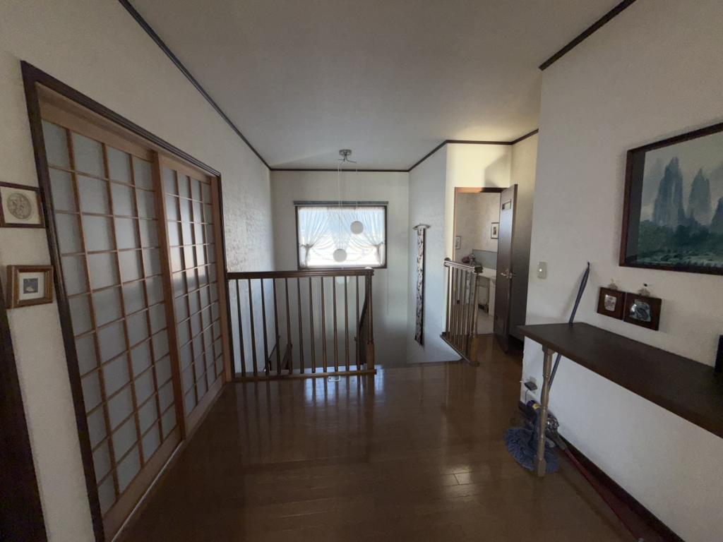 中古戸建　公園町152番地4 内観