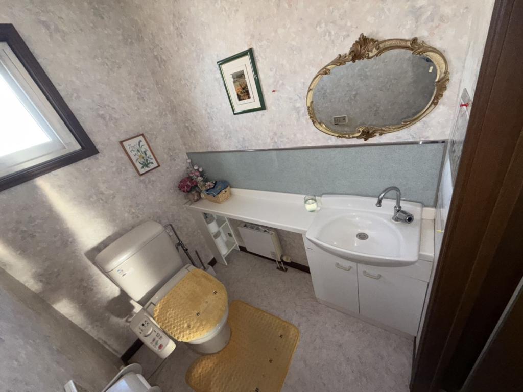 中古戸建　公園町152番地4 内観