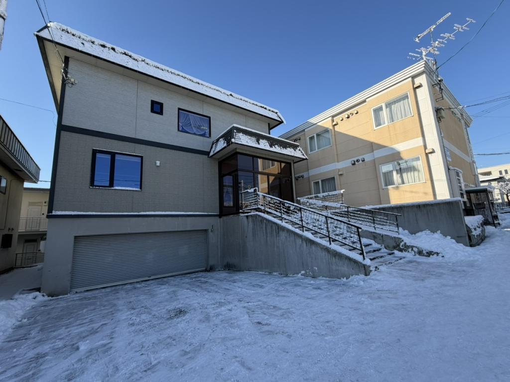 中古戸建　公園町152番地4 内観