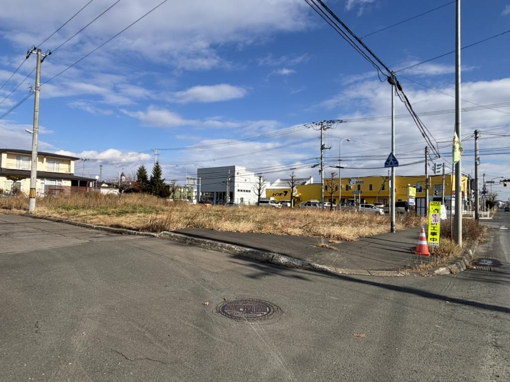 売土地　北進町７丁目64番 外3筆