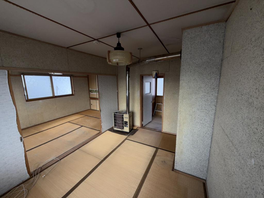 中古戸建　美山町南７丁目4番110 内観