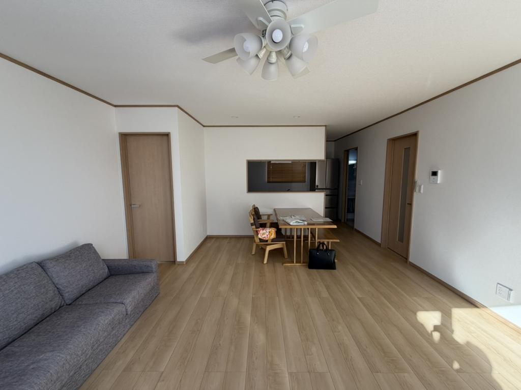 中古戸建　小泉244番地14 内観