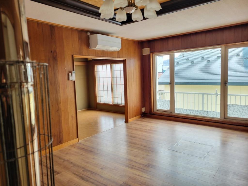 中古戸建　末広町366番地53 内観