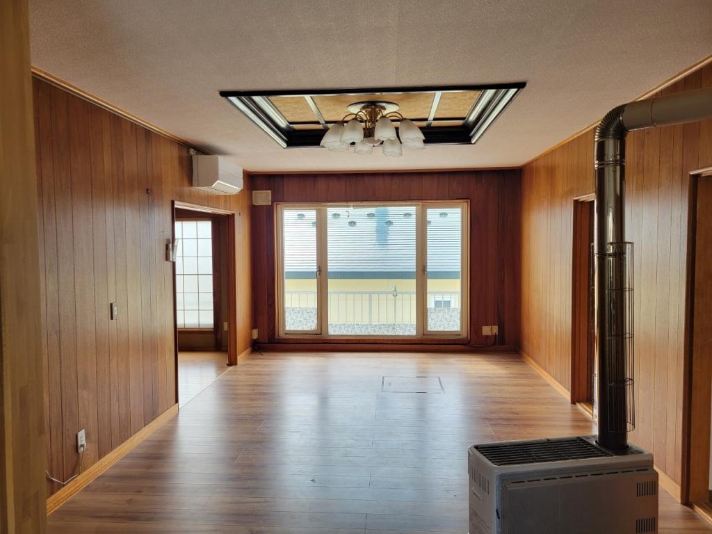 中古戸建　末広町366番地53 内観