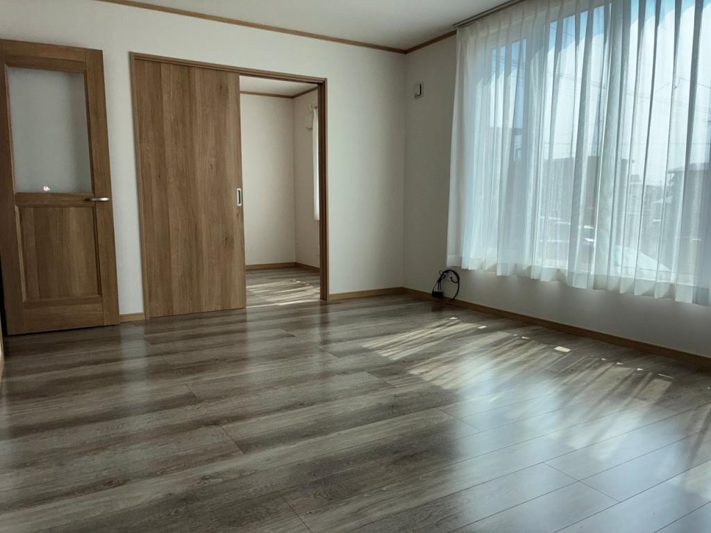 新築戸建　高栄東町４丁目10番地13 内観