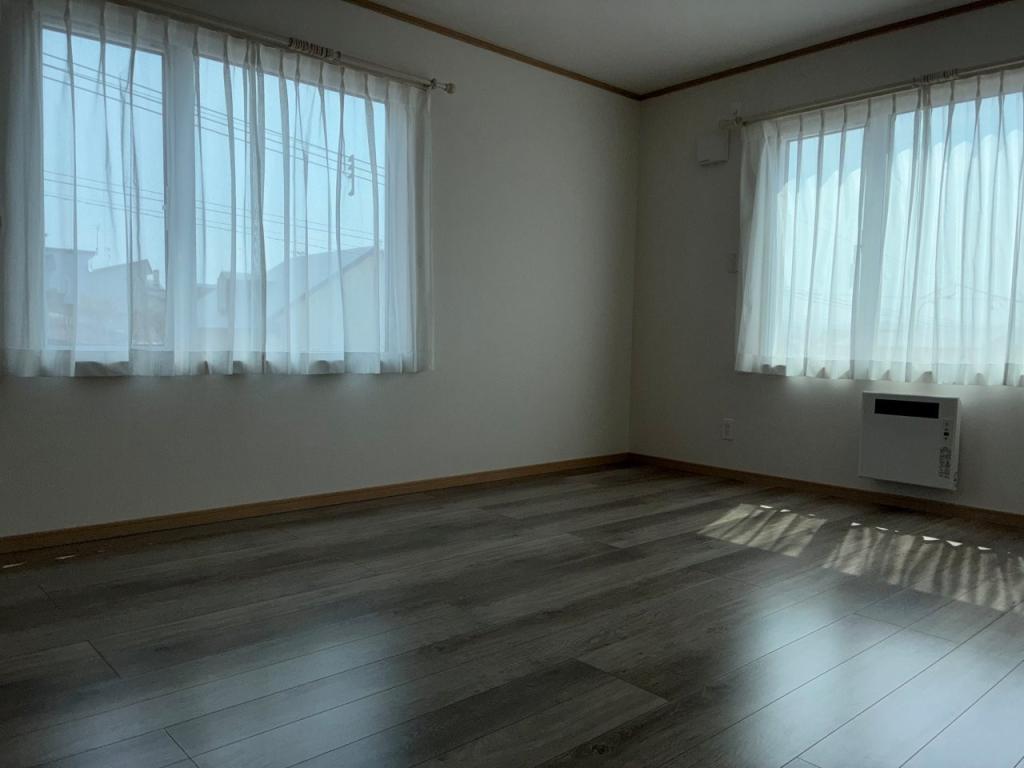 新築戸建　高栄東町４丁目10番地13 内観