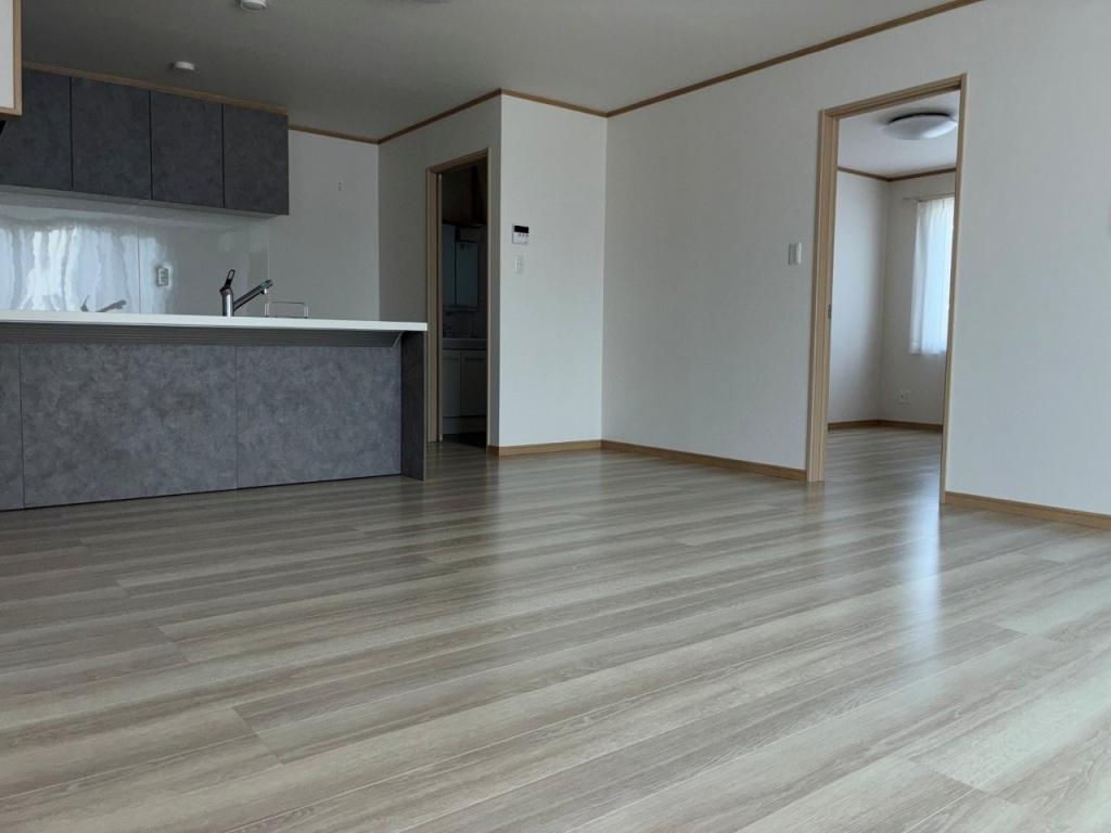 新築戸建　美山町西５丁目47番地81 内観