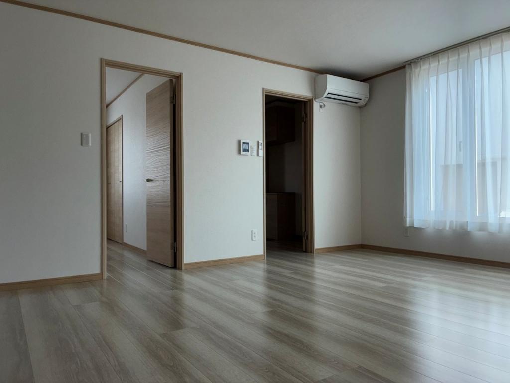 新築戸建　美山町西５丁目47番地81 内観