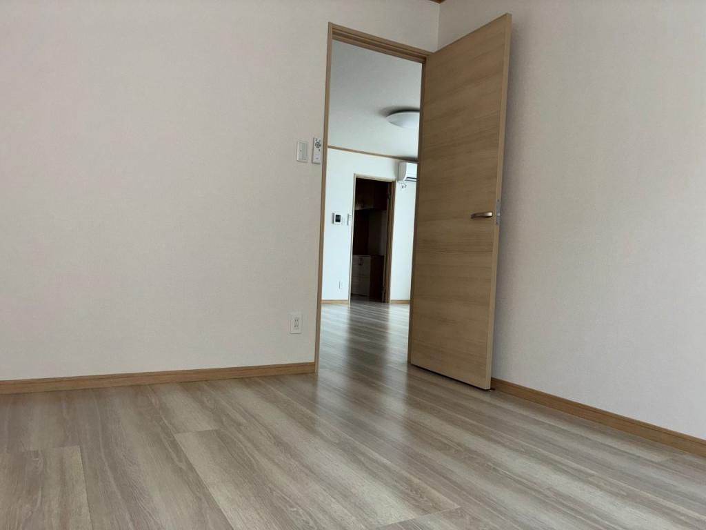 新築戸建　美山町西５丁目47番地81 内観