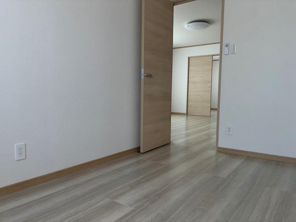 新築戸建　美山町西５丁目47番地81 内観