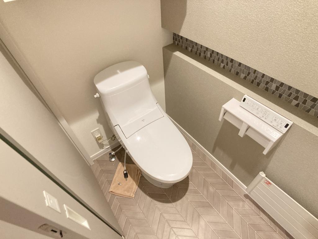 中央三輪３丁目５４８番２７　戸建て 内観