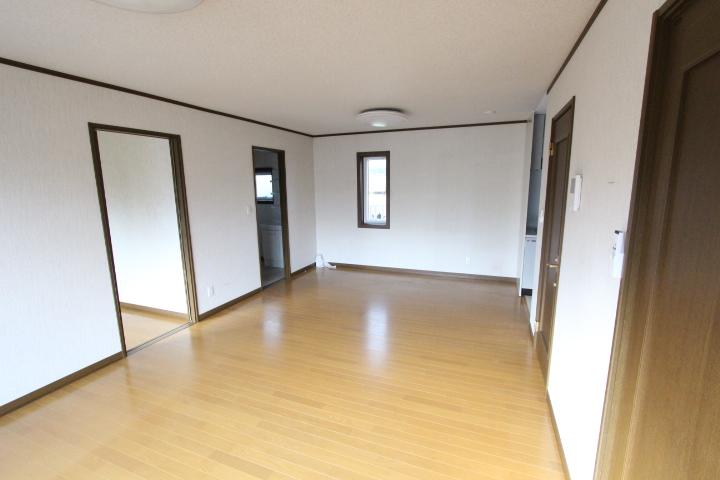 清見町７１番　戸建て 内観