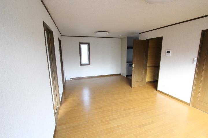 清見町７１番　戸建て 内観