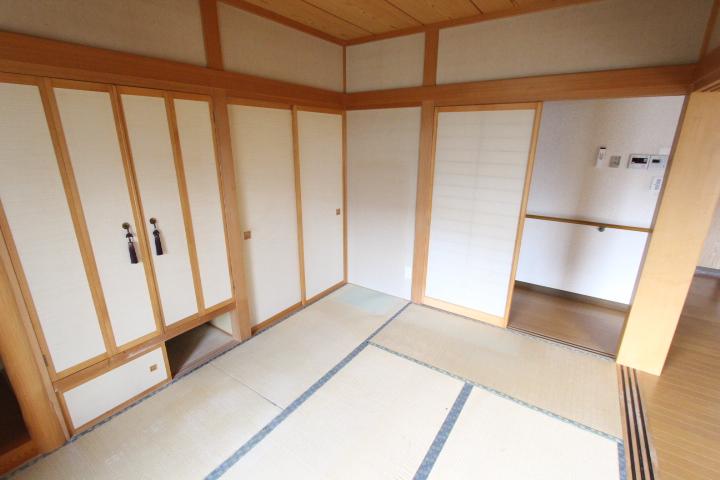 清見町７１番　戸建て 内観