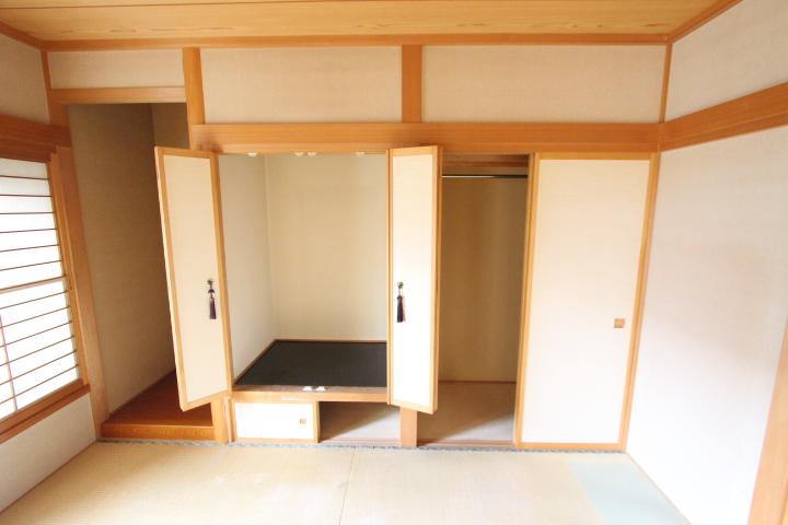 清見町７１番　戸建て 内観