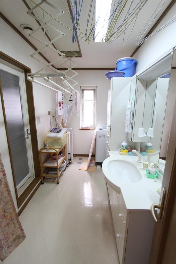 端野町三区３８９番　戸建て 内観