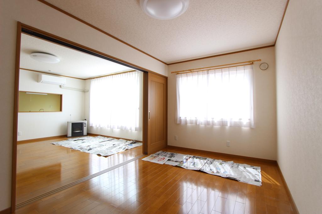緑ヶ丘３丁目４５番　戸建て 内観