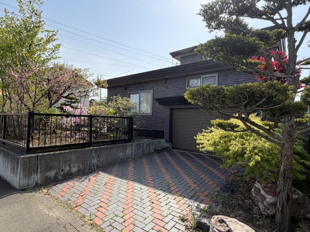 中古戸建　高栄西町３丁目4番1号 内観