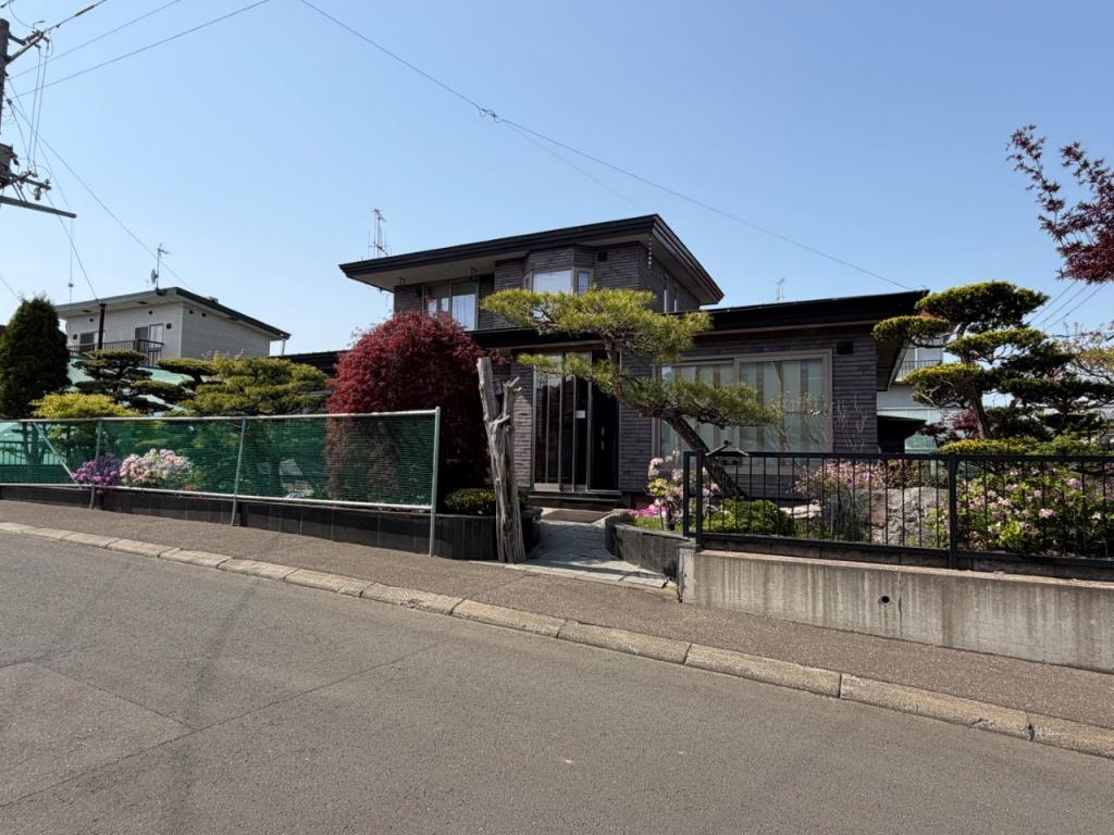 中古戸建　高栄西町３丁目4番1号 内観