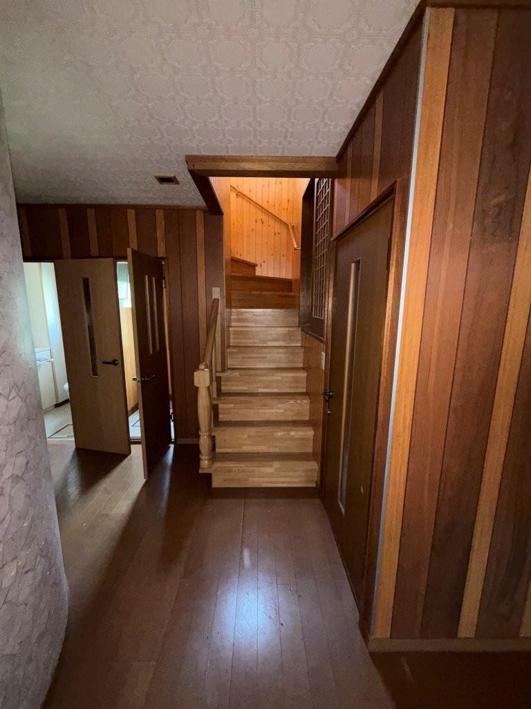 中古戸建　高栄西町３丁目4番1号 内観