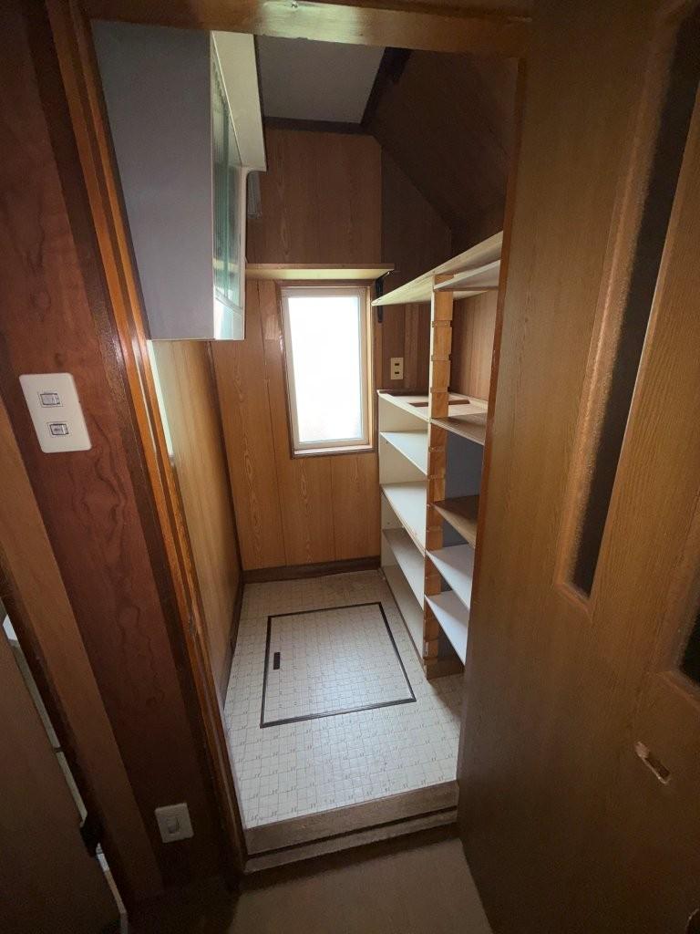 中古戸建　高栄西町３丁目4番1号 内観
