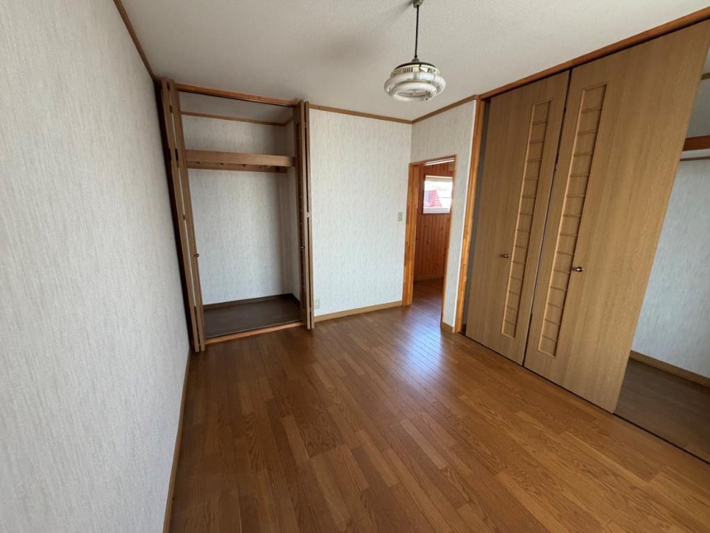 中古戸建　高栄西町３丁目4番1号 内観