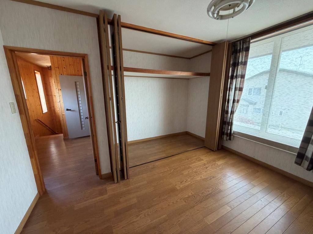 中古戸建　高栄西町３丁目4番1号 内観