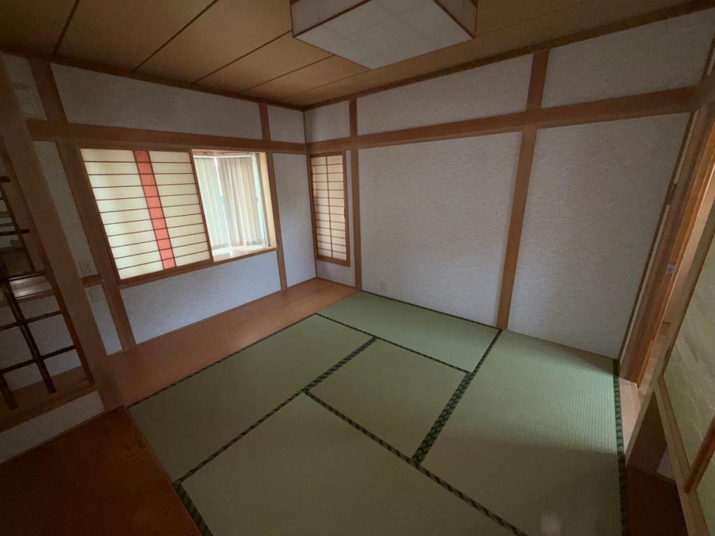 中古戸建　高栄西町３丁目4番1号 内観