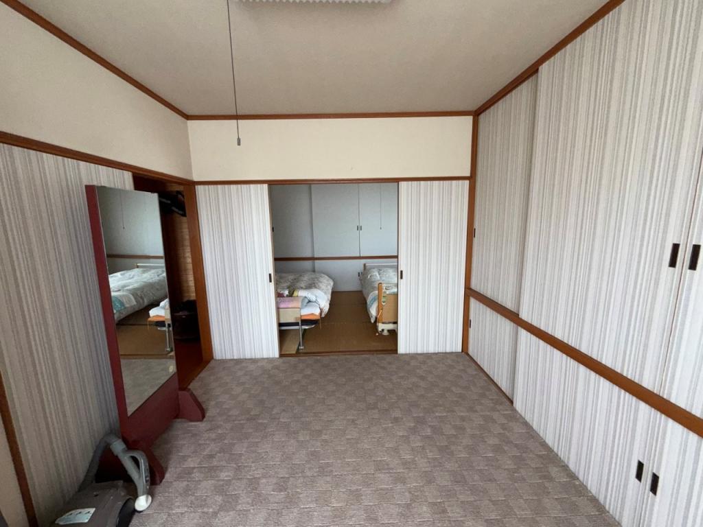 中古戸建　緑ケ丘１丁目25番4号 内観