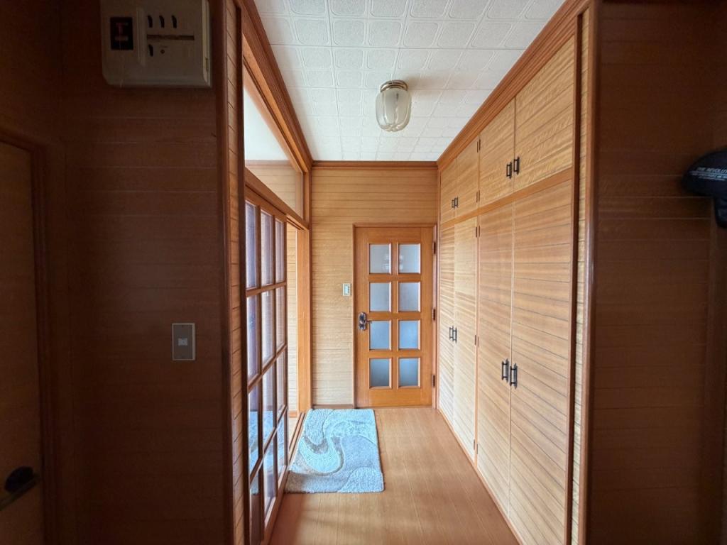 中古戸建　緑ケ丘１丁目25番4号 内観