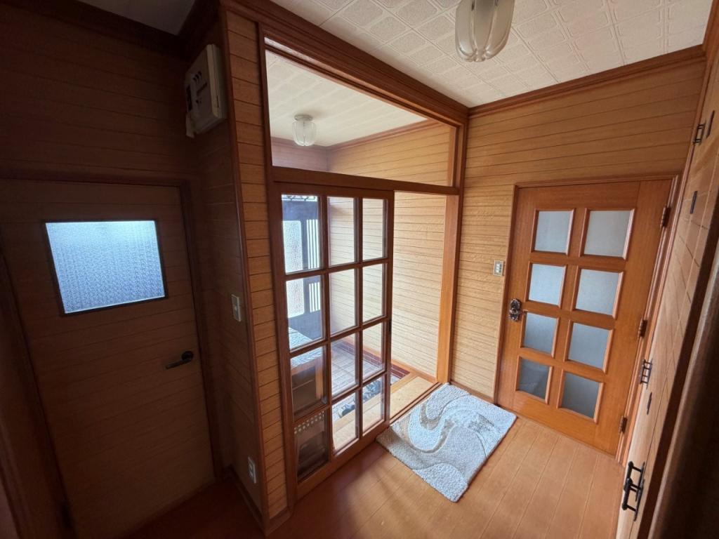 中古戸建　緑ケ丘１丁目25番4号 内観