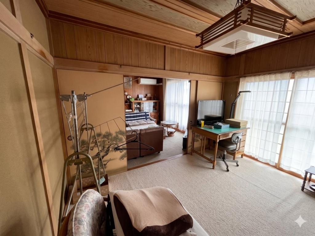 中古戸建　緑ケ丘１丁目25番4号 内観